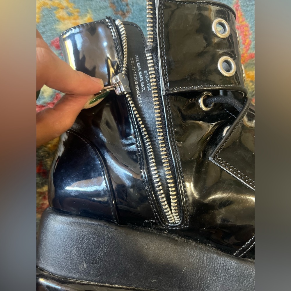 Demonia Women's Bear-104 Ankle-high Boot